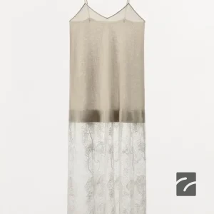 لباس زنانه نازک با یقه V و دانتل از برند زارا (زنانه)